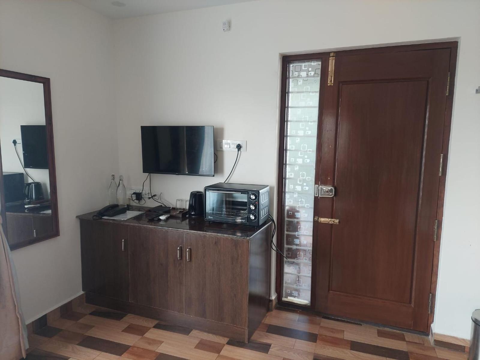 Sapphire Stayss Yelagiri Eksteriør billede