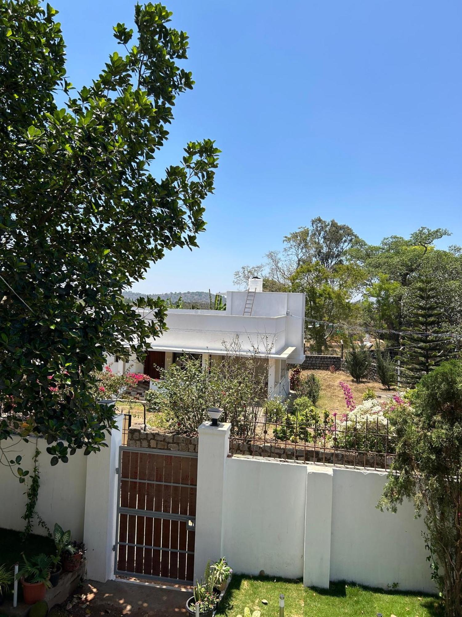 Sapphire Stayss Yelagiri Eksteriør billede